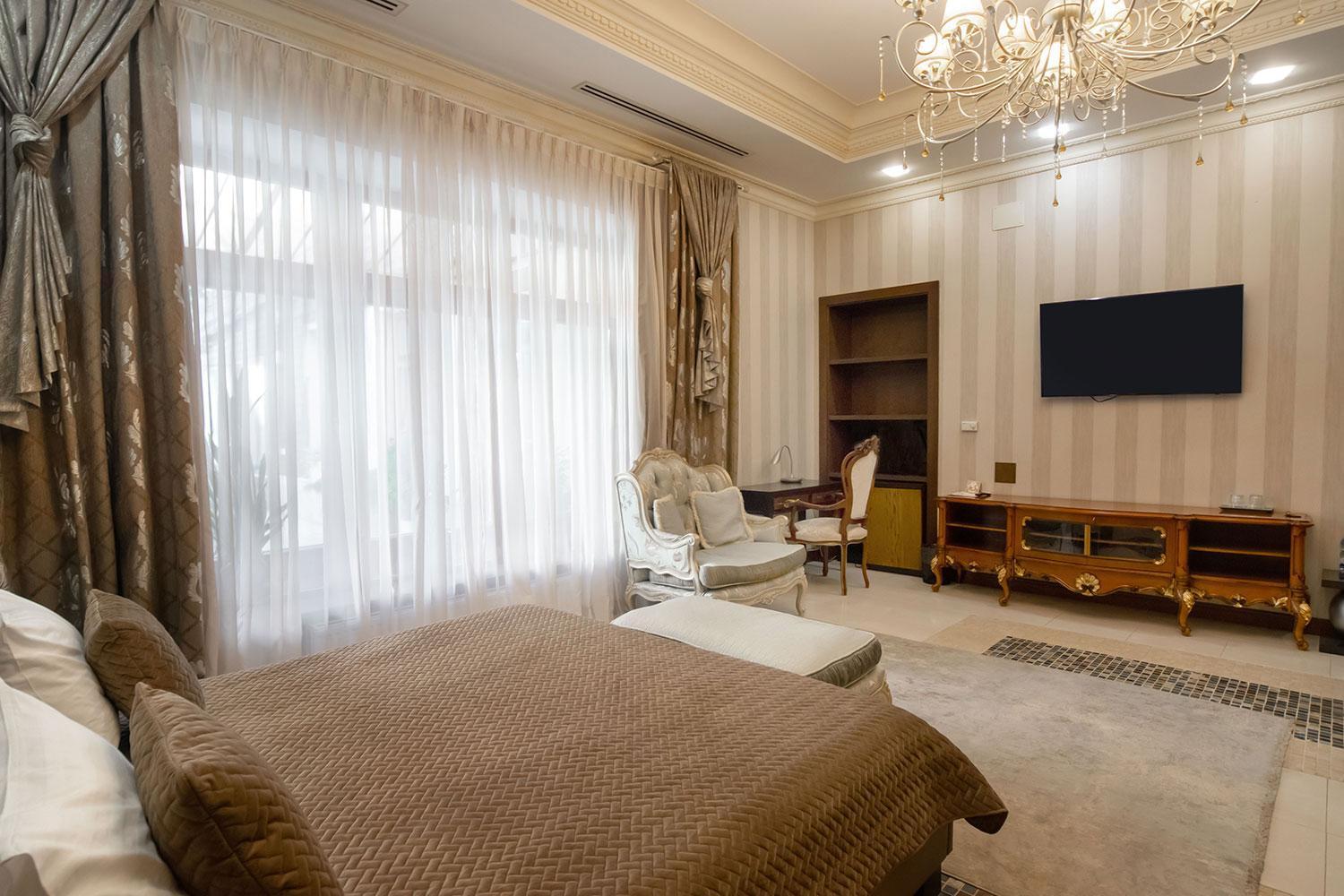 Shato Luxe Hotel 3*