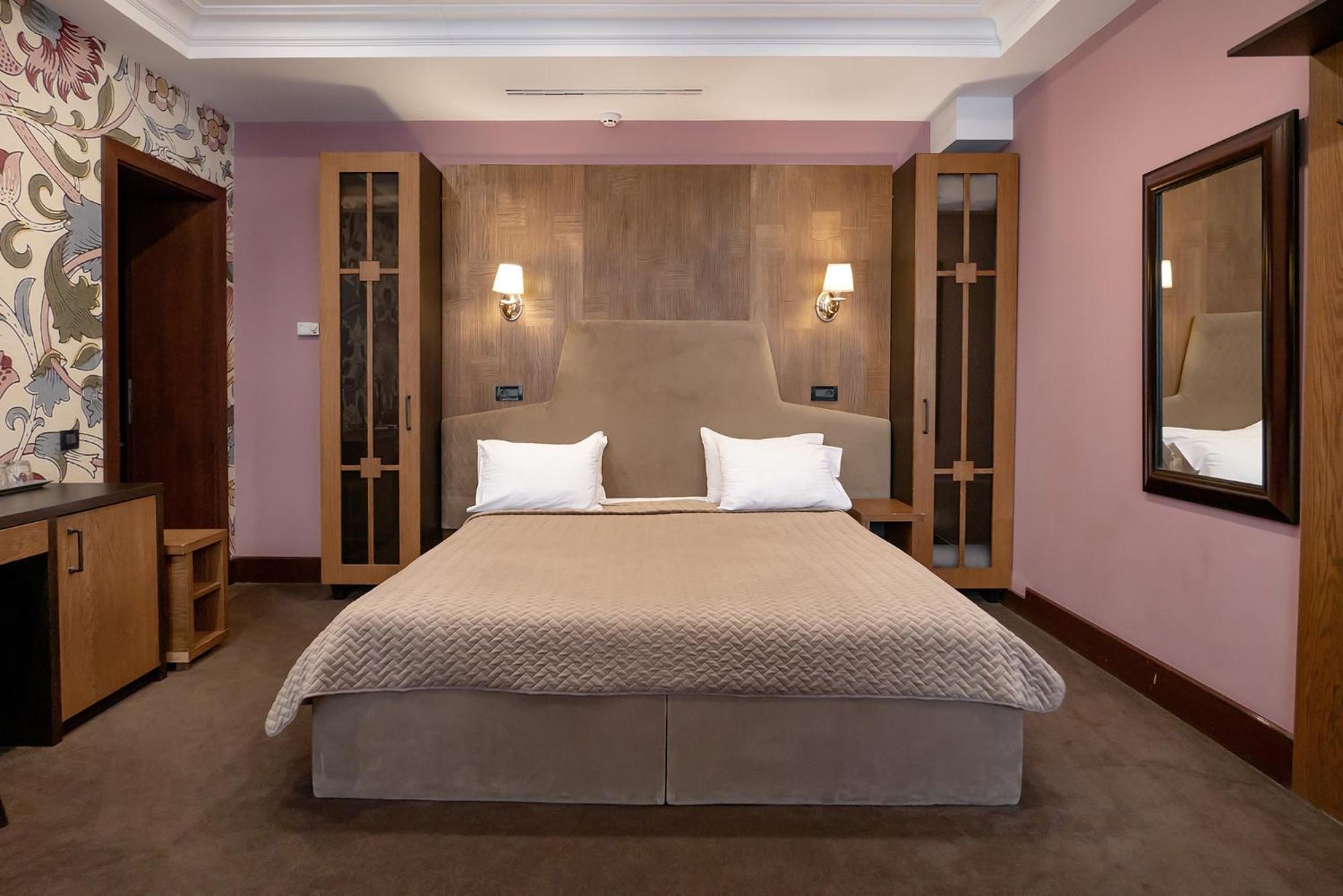 Hotel Shato Luxe 3*