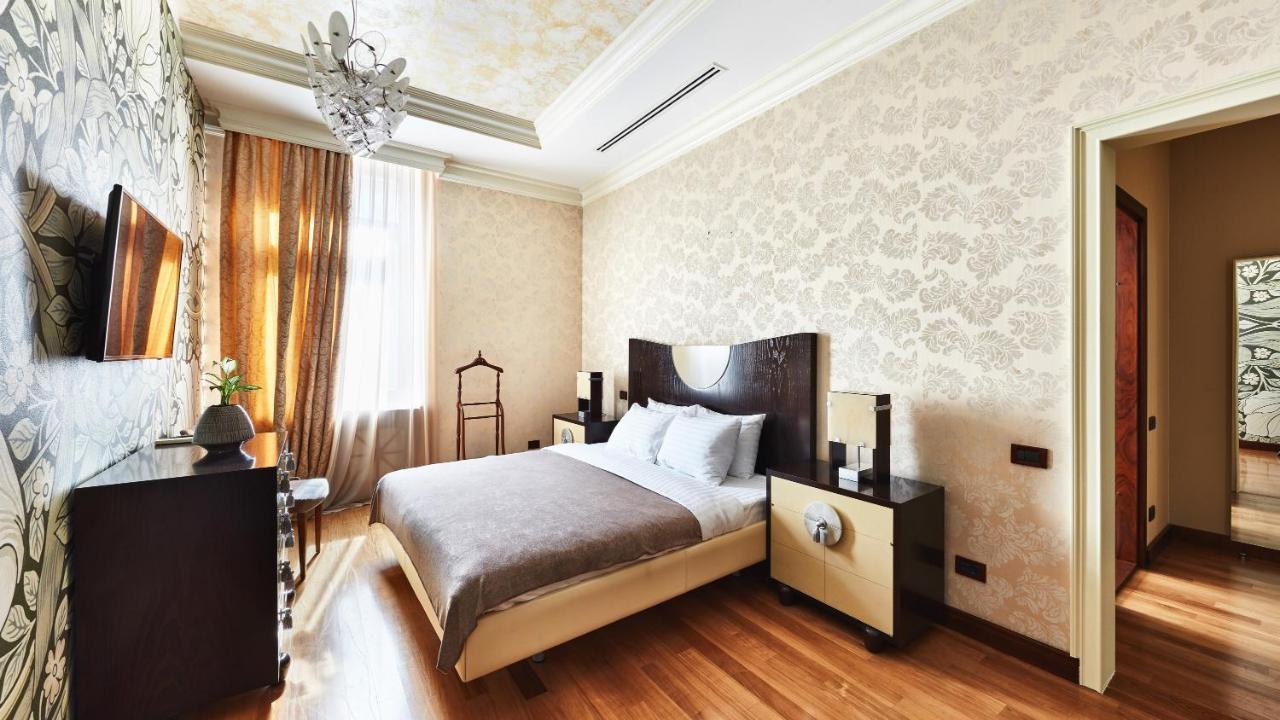 Shato Luxe Hotel